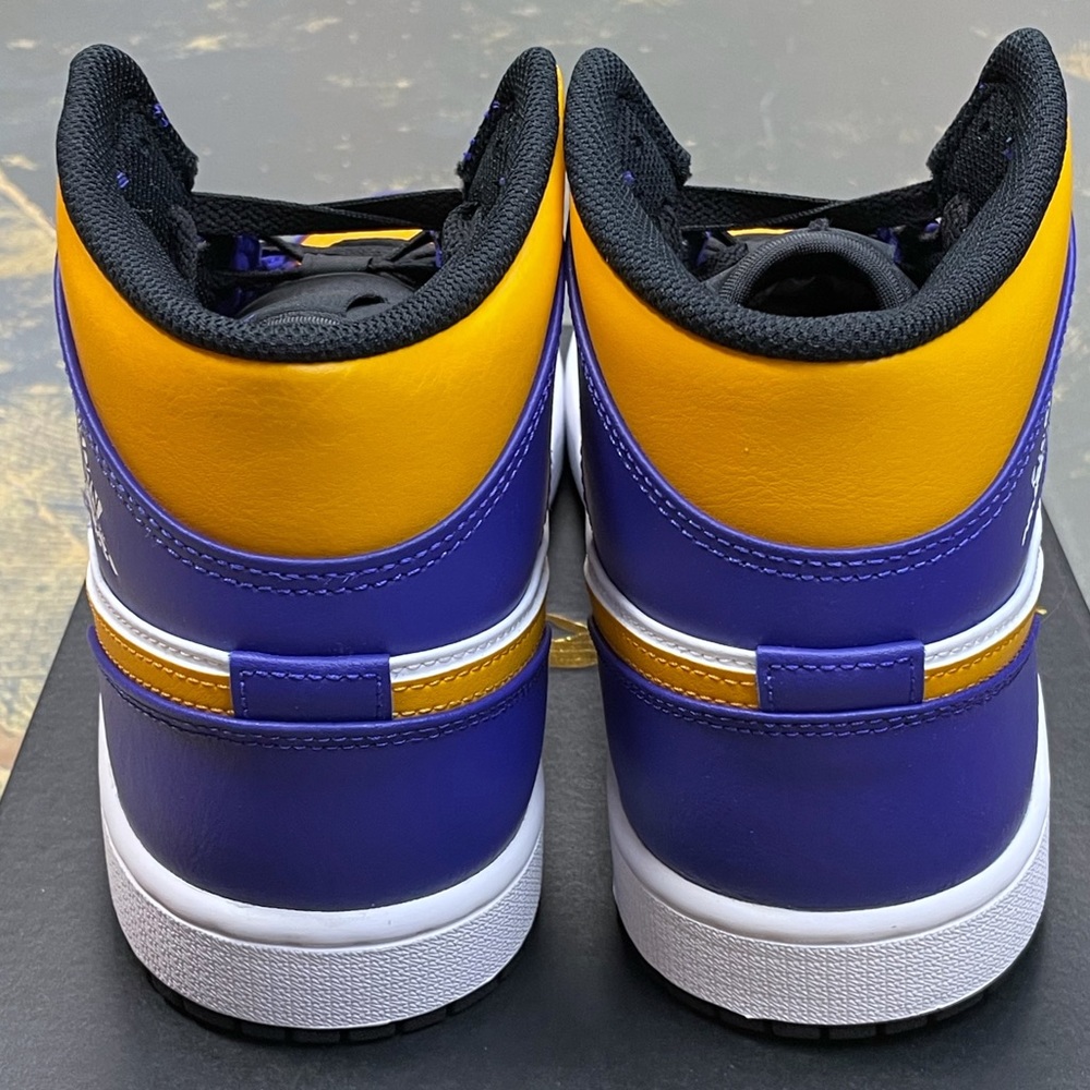 Nike Air Jordan 1 Mid Lakers DQ8426-517 10 Los Angeles Dark Concord Taxi - Picture 6 of 11